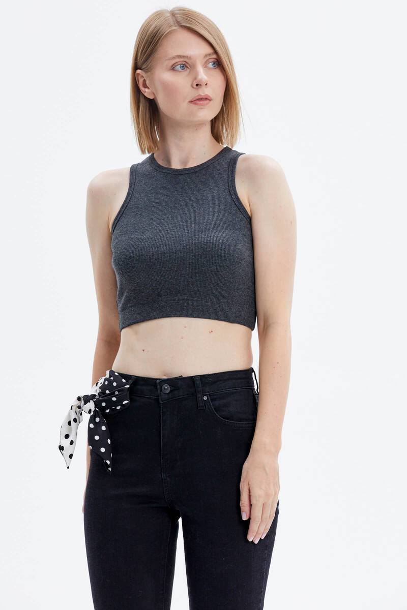 Yüzücü Model Crop Tshirt - Antrasit (2) Sementa