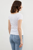 Açık Yaka Düğmeli Tişört - Beyaz (3) Sementa