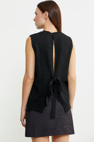 Arkası Açık Bağlamalı Yünlü Triko Süveter - Siyah - Sementa