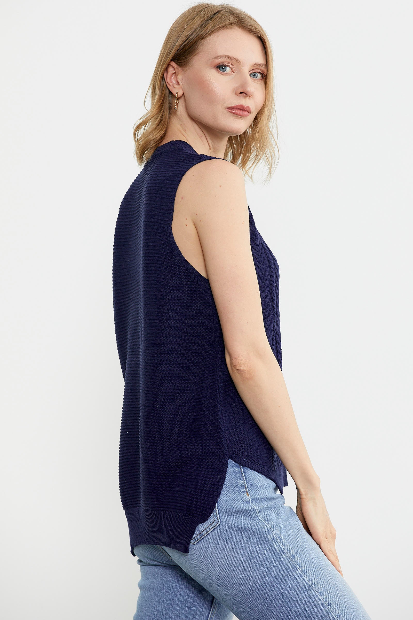 Arkası Uzun Motifli Triko Süveter - Lacivert (4) Sementa