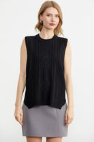 Arkası Uzun Motifli Triko Süveter - Siyah (1) Sementa