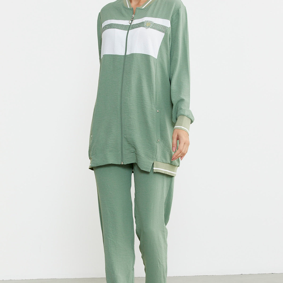 Block Transitional Comfortable Mould Suit - Green – SEMENTA