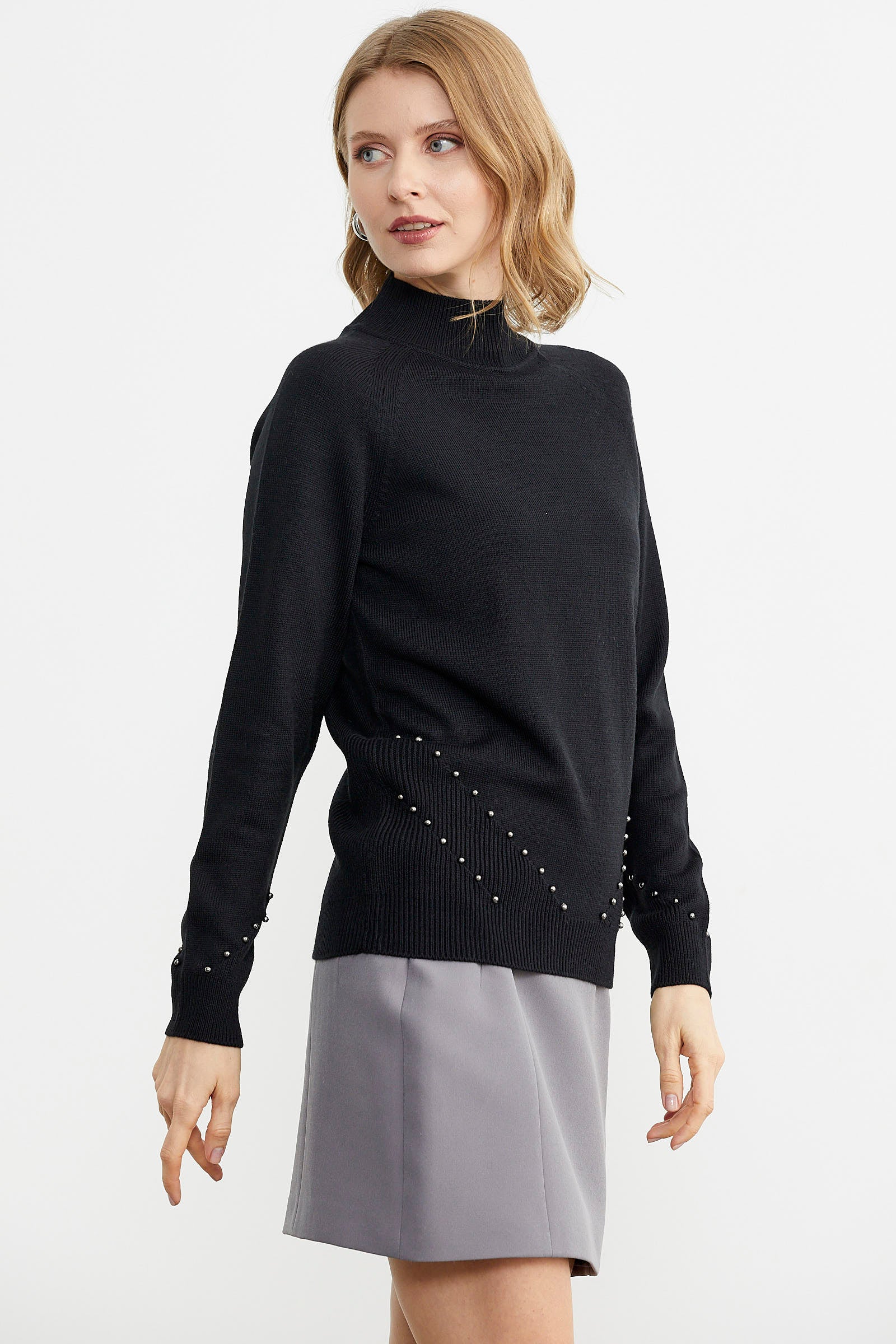 Boncuk Detaylı Triko Kazak - Siyah (4) Sementa