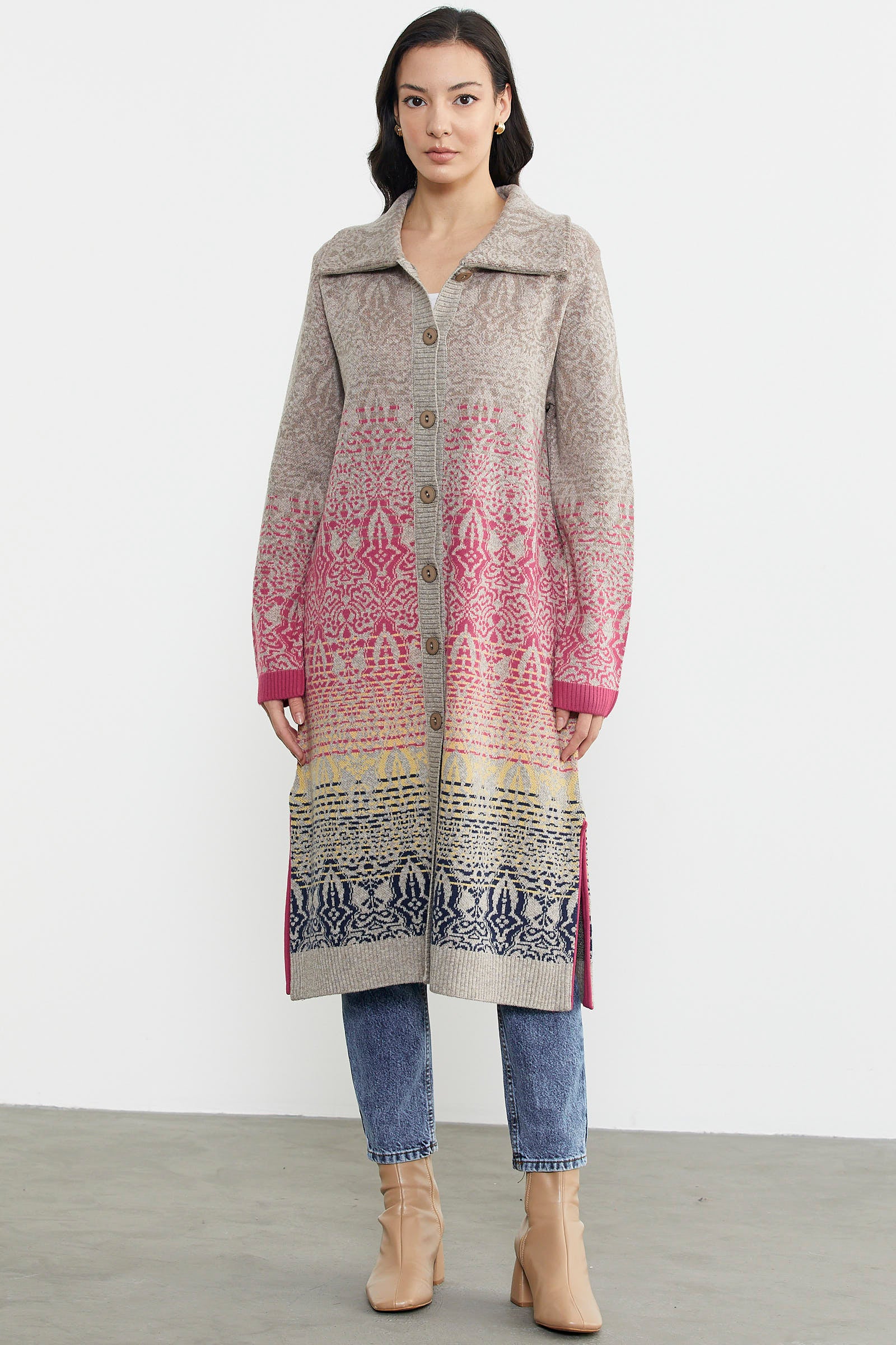 Büyük Beden Çok Renkli Uzun Triko Hırka - Vizon (1) Sementa