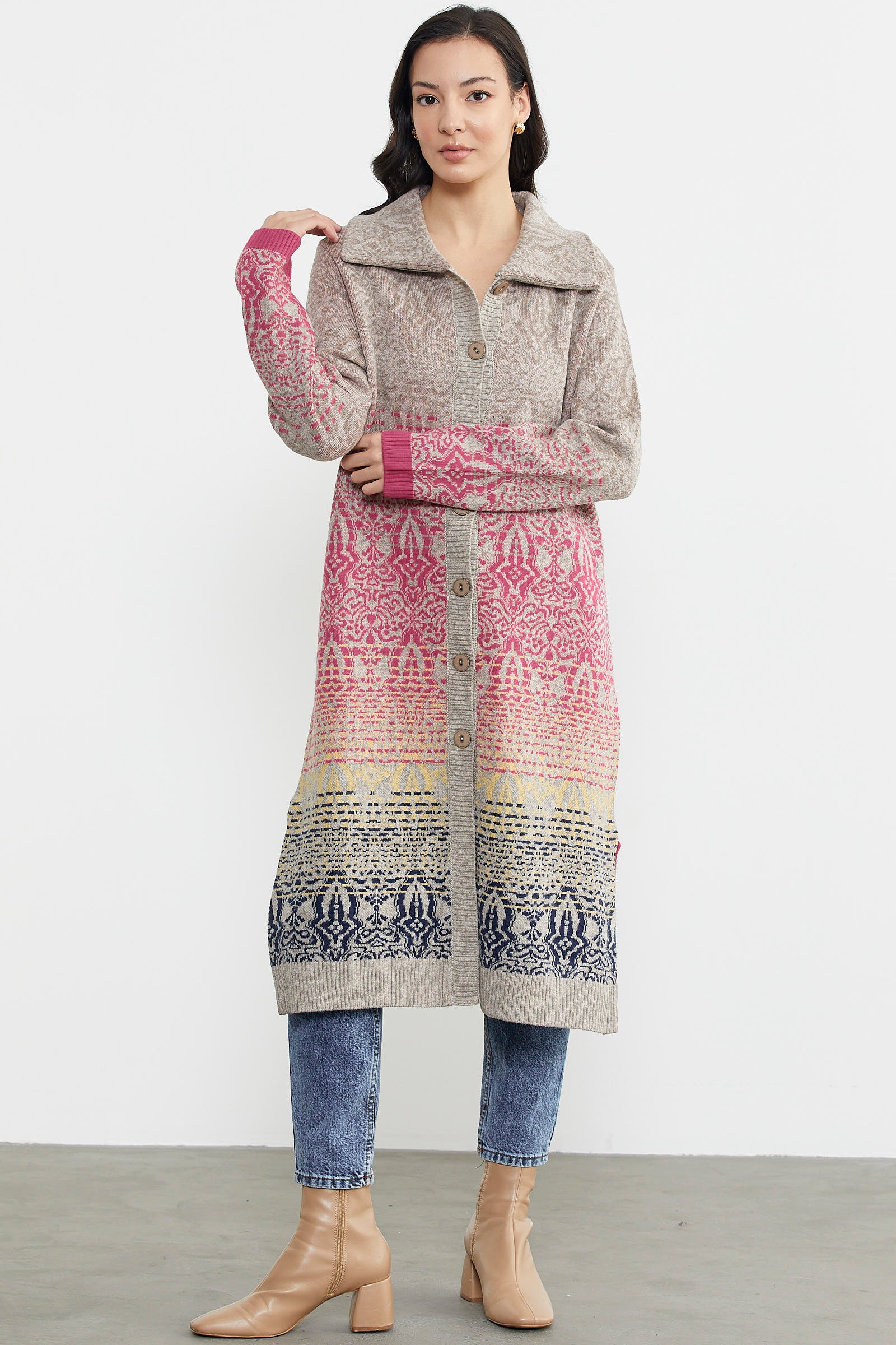 Büyük Beden Çok Renkli Uzun Triko Hırka - Vizon (4) Sementa