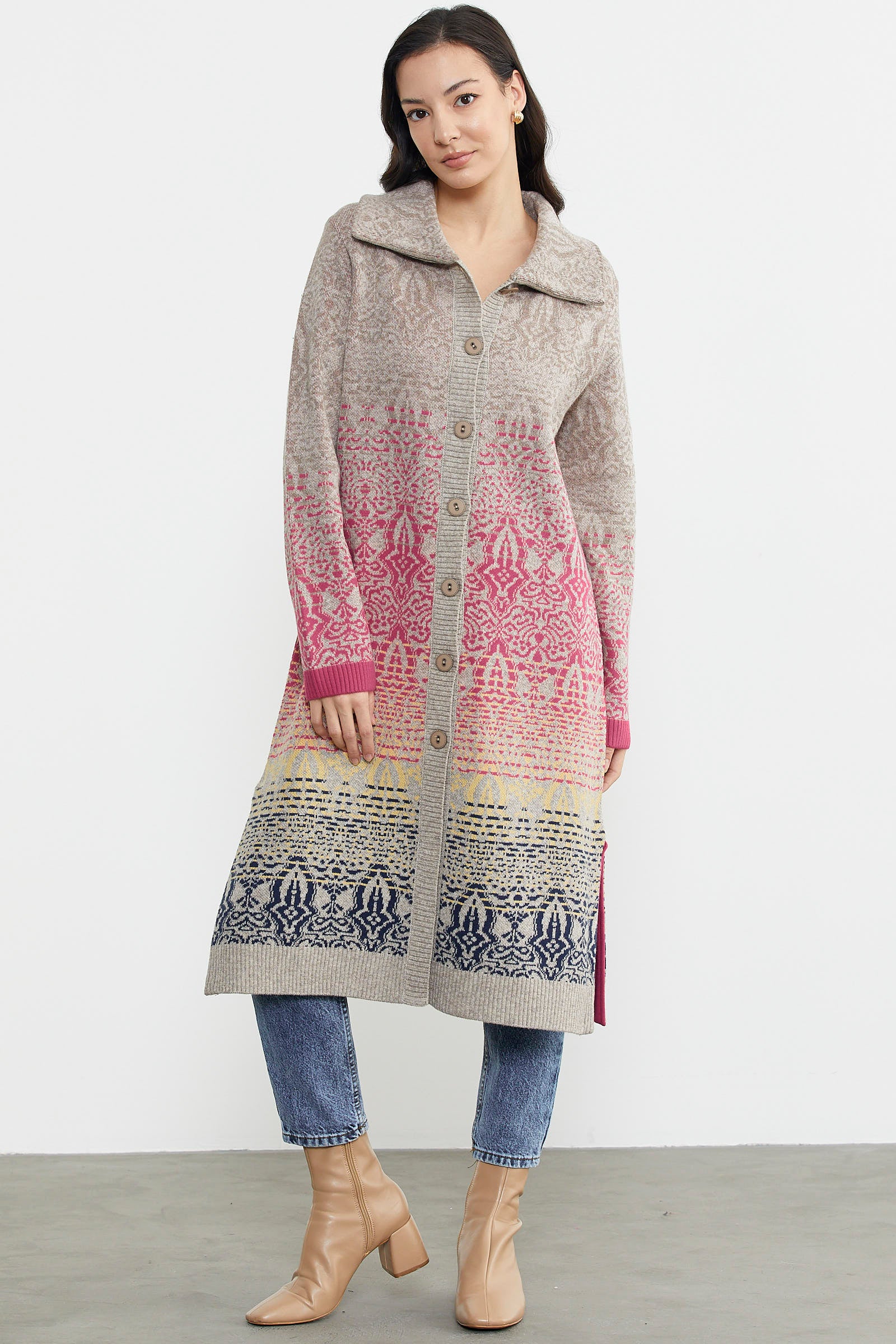 Büyük Beden Çok Renkli Uzun Triko Hırka - Vizon (6) Sementa