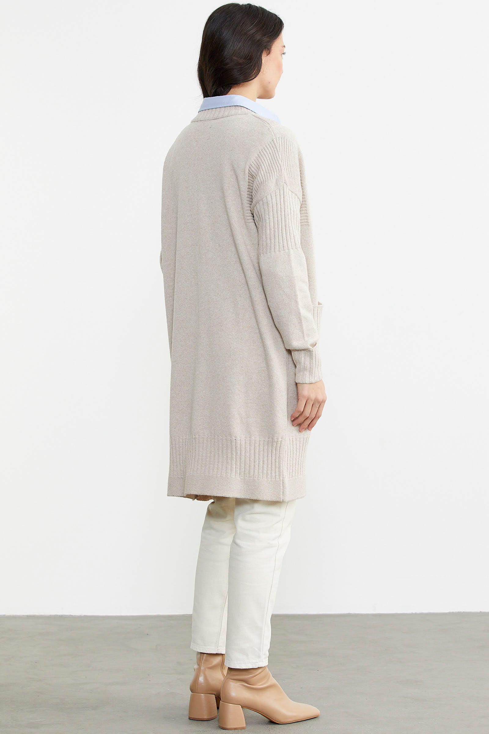 Büyük Beden Uzun Triko Hırka - Açık Bej (5) Sementa