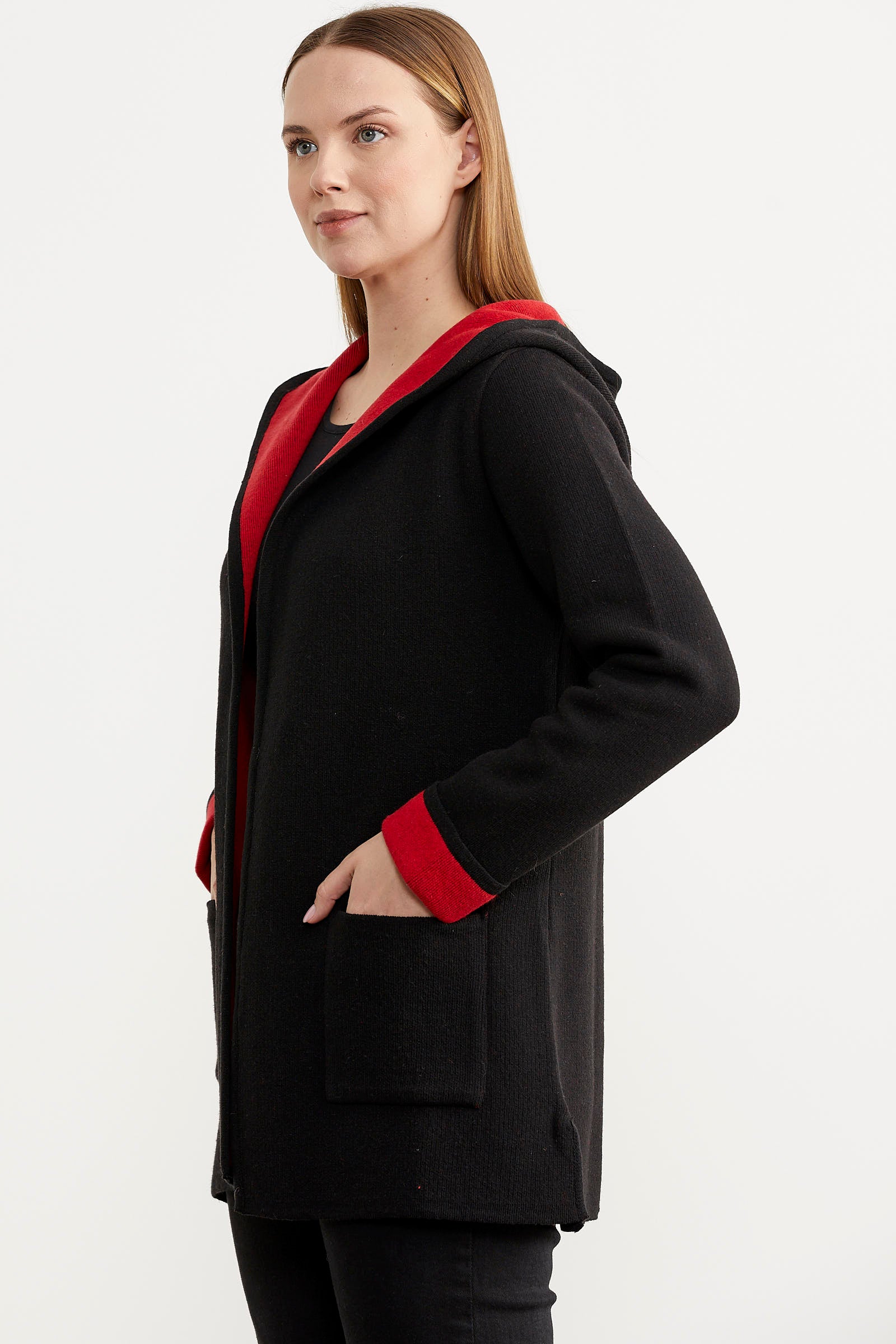 Cepli ve Kapüşonlu Yünlü Triko Ceket - Siyah - Kırmızı (5) Sementa