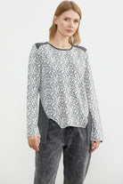 Çiçek Desenli Arkası Uzun Triko Kazak - Koyu Gri (1) Sementa