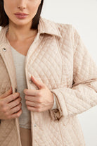 Çıt Çıtlı Gömlek Yaka Kapitone Mont - Taş (7) Sementa