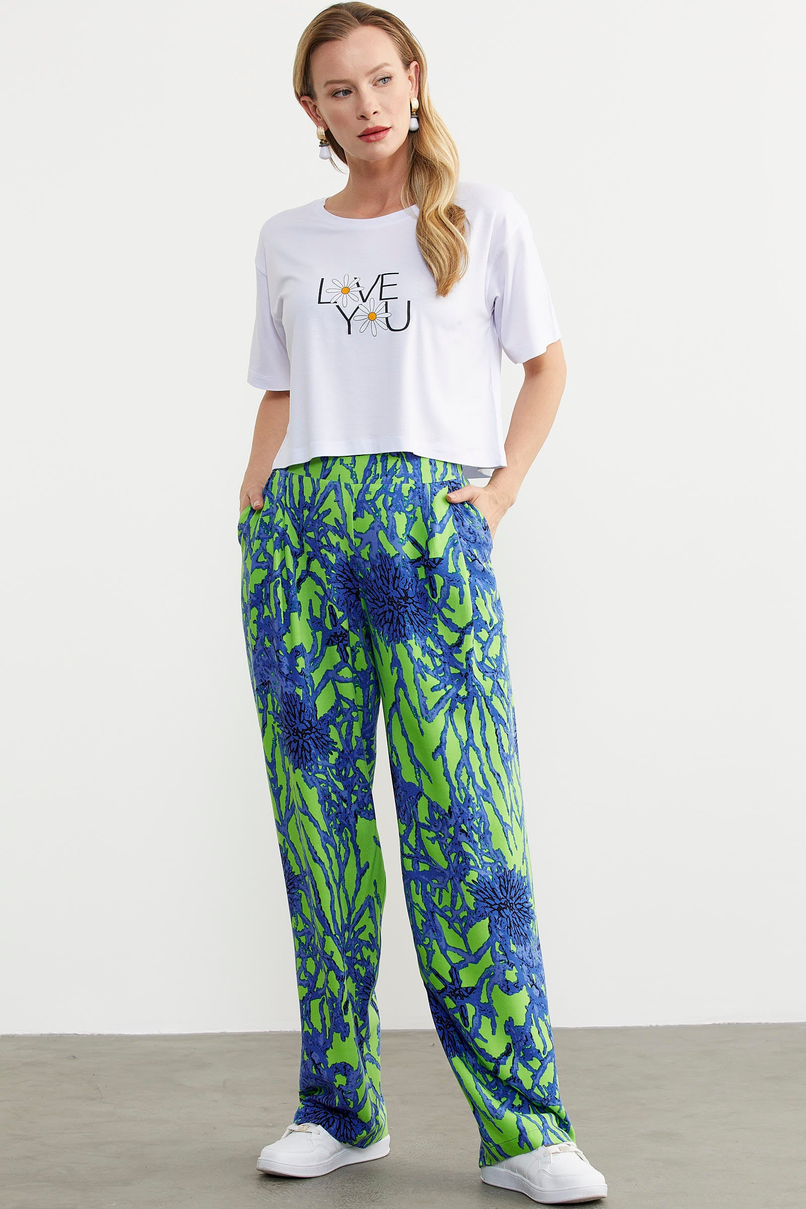 Desenli Geniş Kalıp Viskon Pantolon - Yeşil (2) Sementa