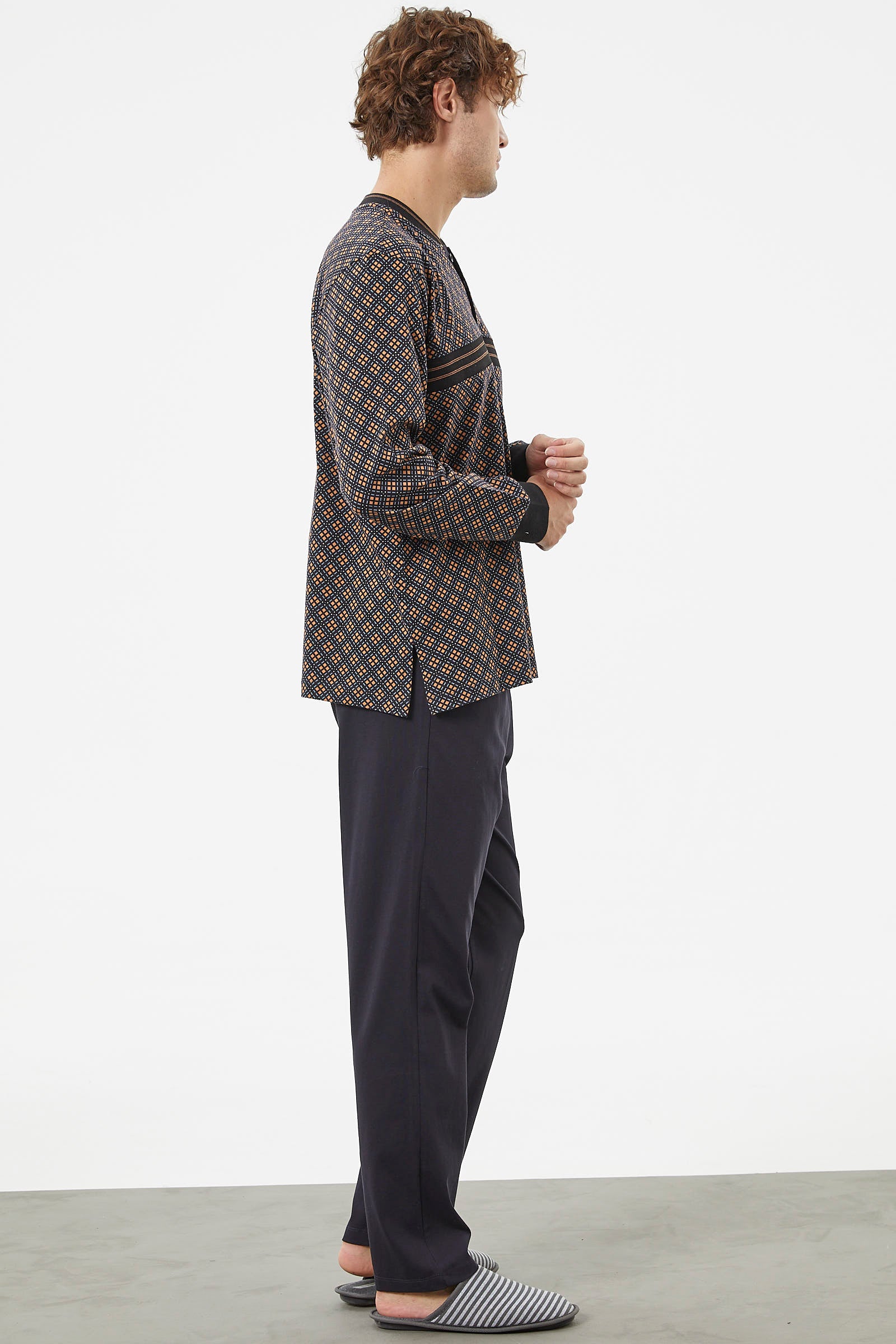 Desenli Rahat Kalıp Pamuk Pijama Takım - Siyah (4) Sementa