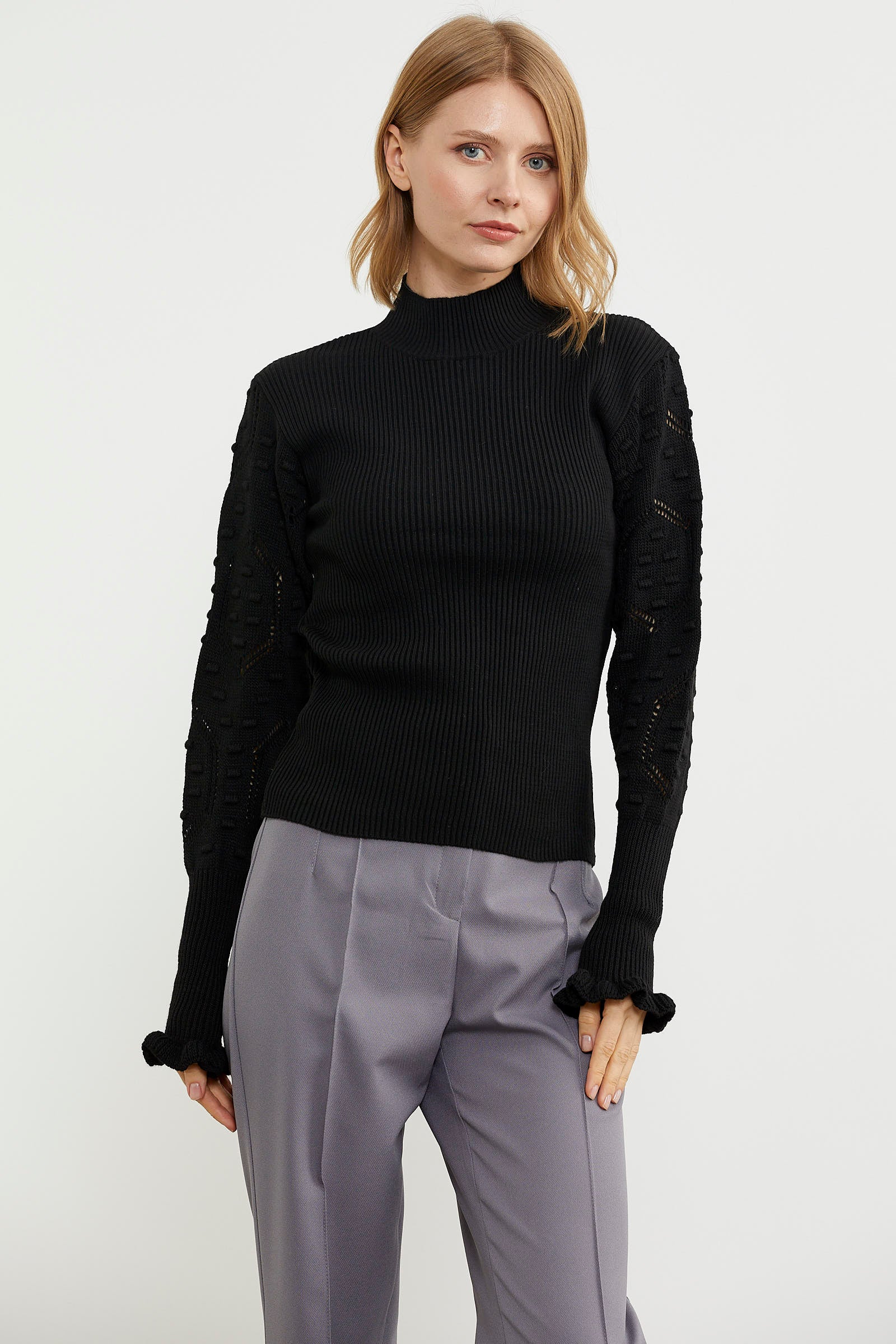 Dik Yaka Kol Detaylı Triko Kazak - Siyah (3) Sementa