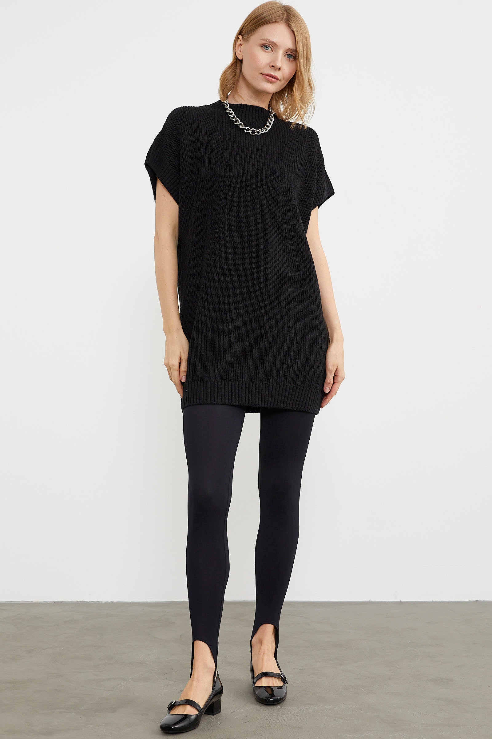 Dik Yaka Uzun Triko Süveter - Siyah (5) Sementa