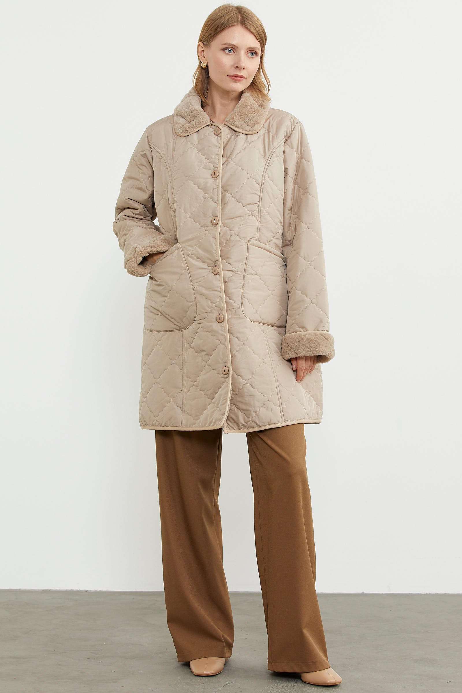 Düğmeli Kapitone İçi Peluş Mont - Açık Bej (6) Sementa