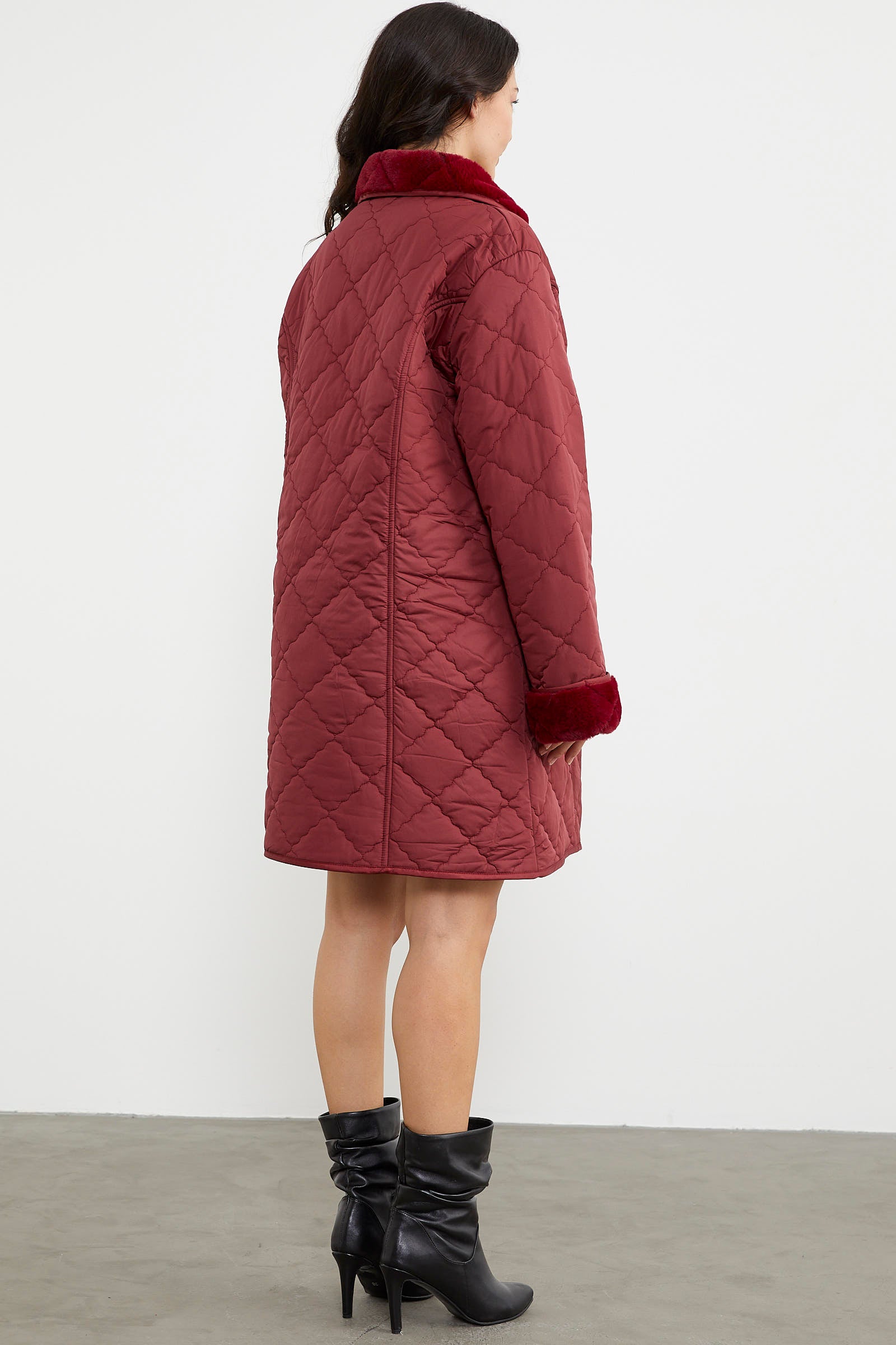 Düğmeli Kapitone İçi Peluş Mont - Bordo (7) Sementa