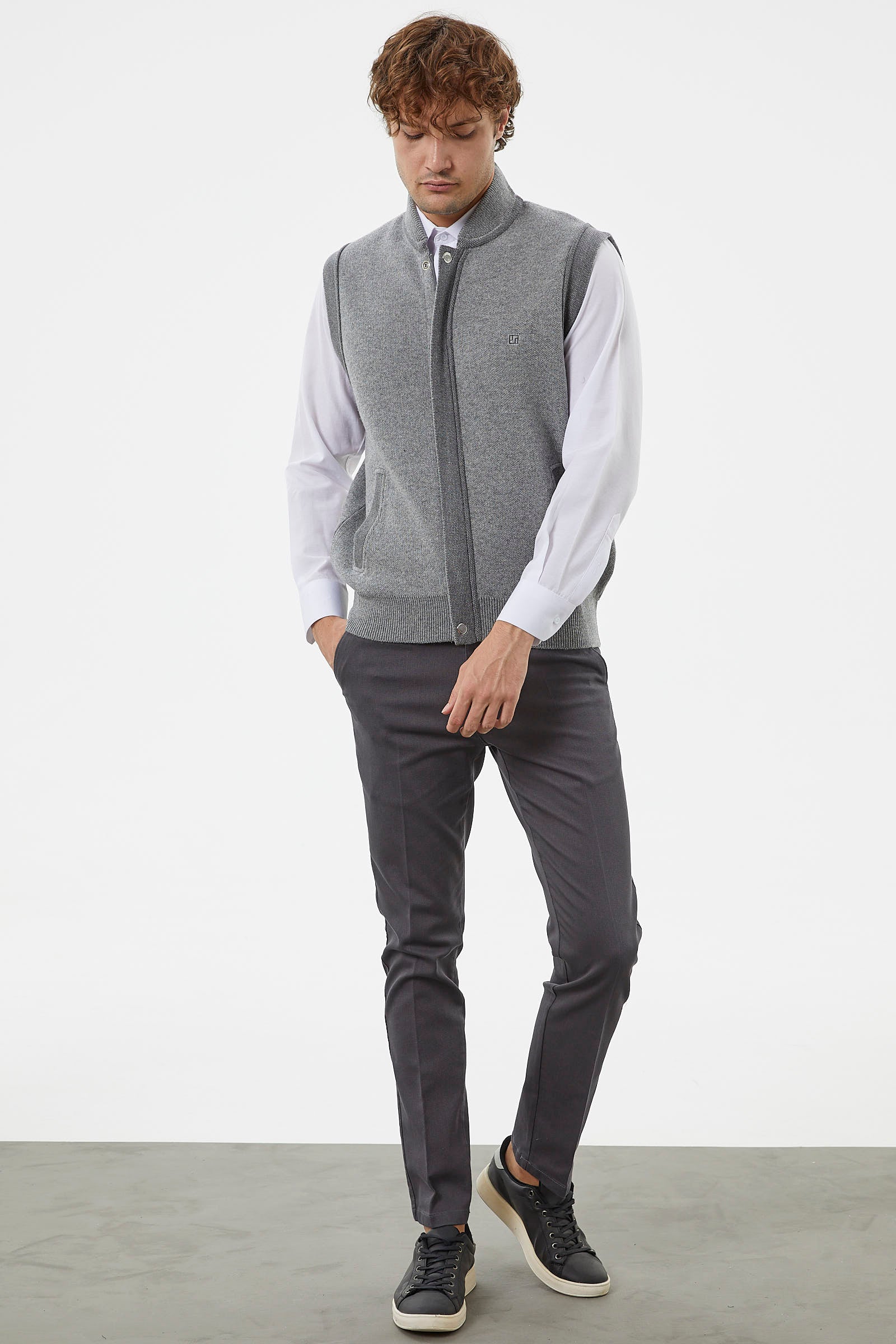 Hakim Yaka Fermuarlı Triko Yelek - Gri - Koyu Gri (4) Sementa