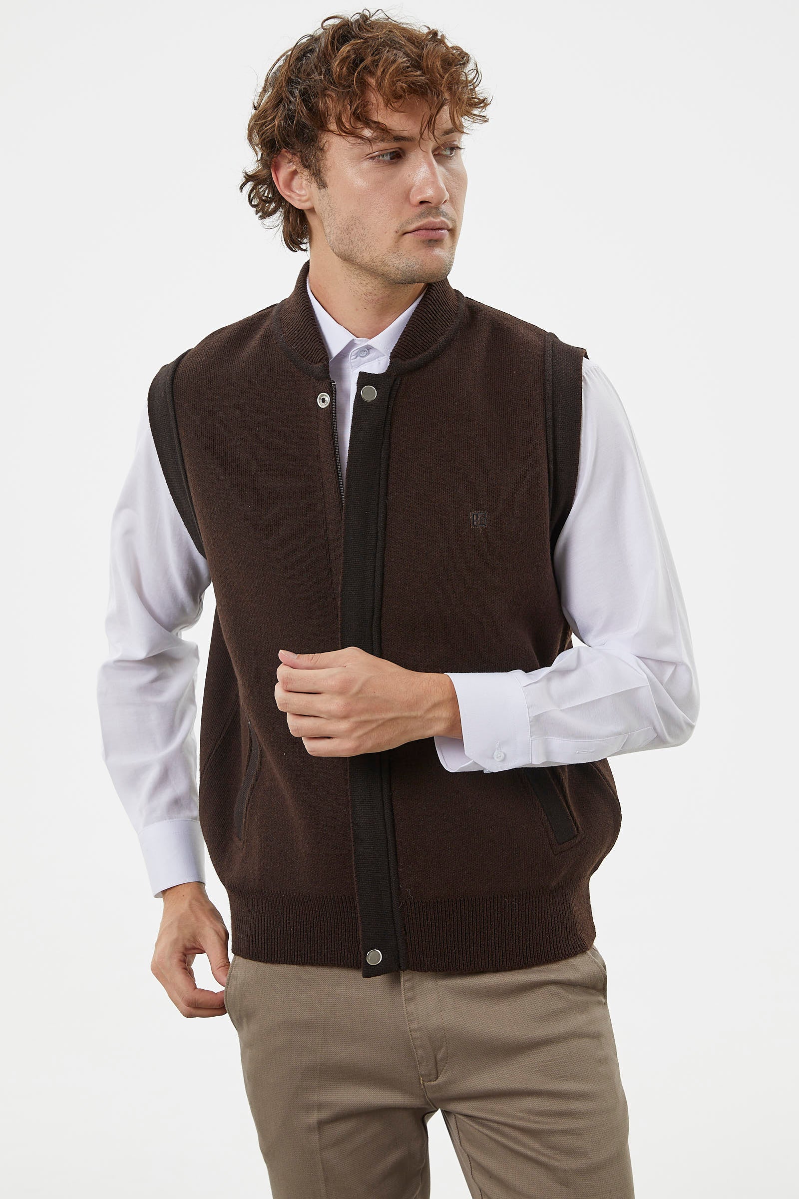 Hakim Yaka Fermuarlı Triko Yelek - Kahve - Siyah (3) Sementa