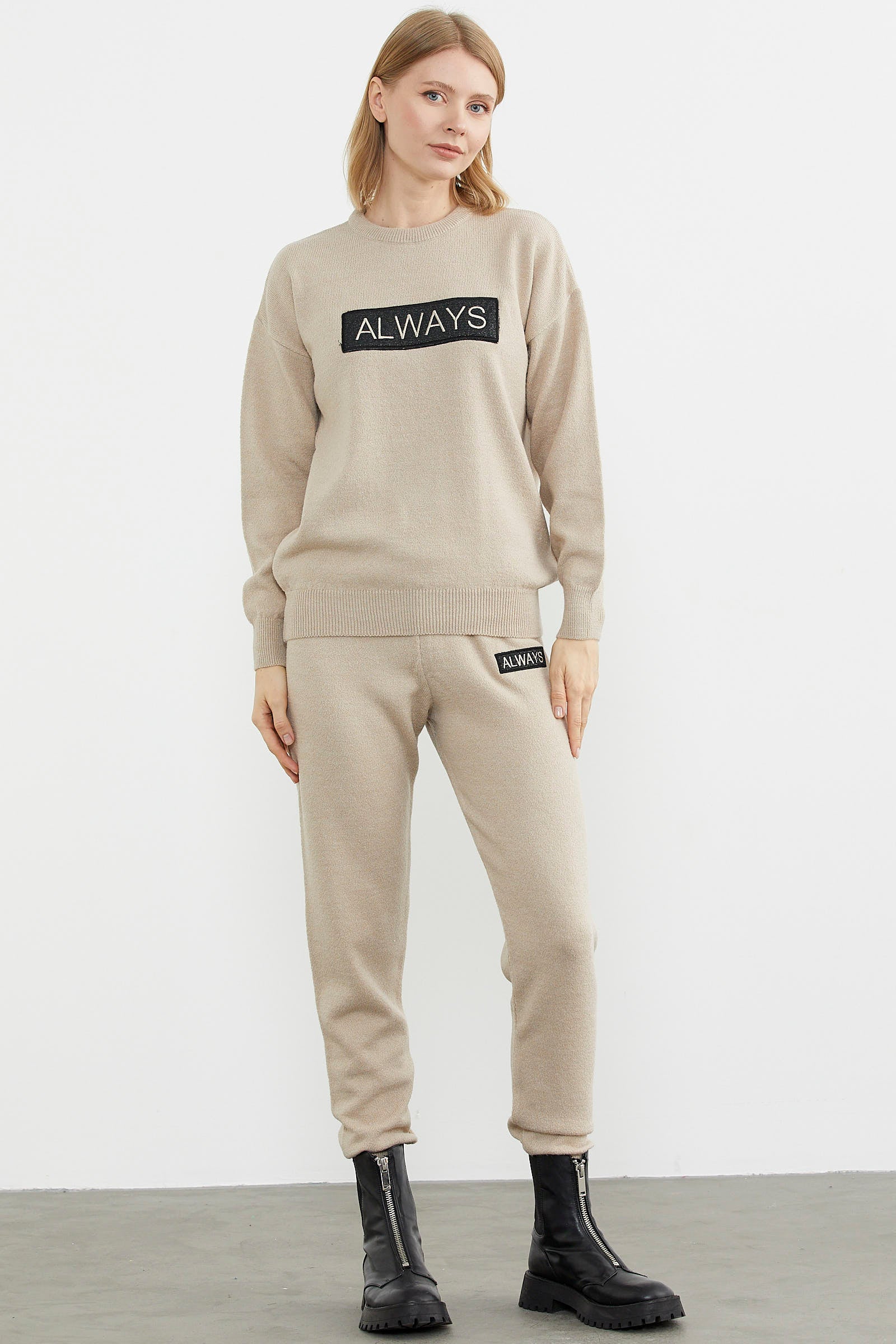 Jogger Pantolonlu Baskılı Triko Takım - Bej (4) Sementa