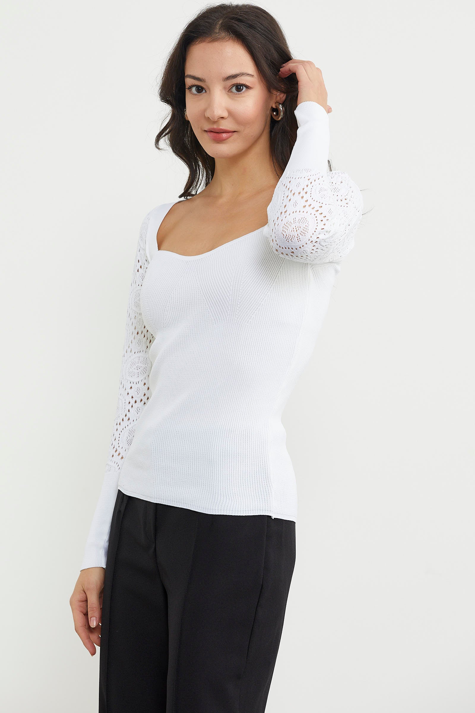 Kare Yaka Kolu Desenli Triko Kazak - Kemik (4) Sementa