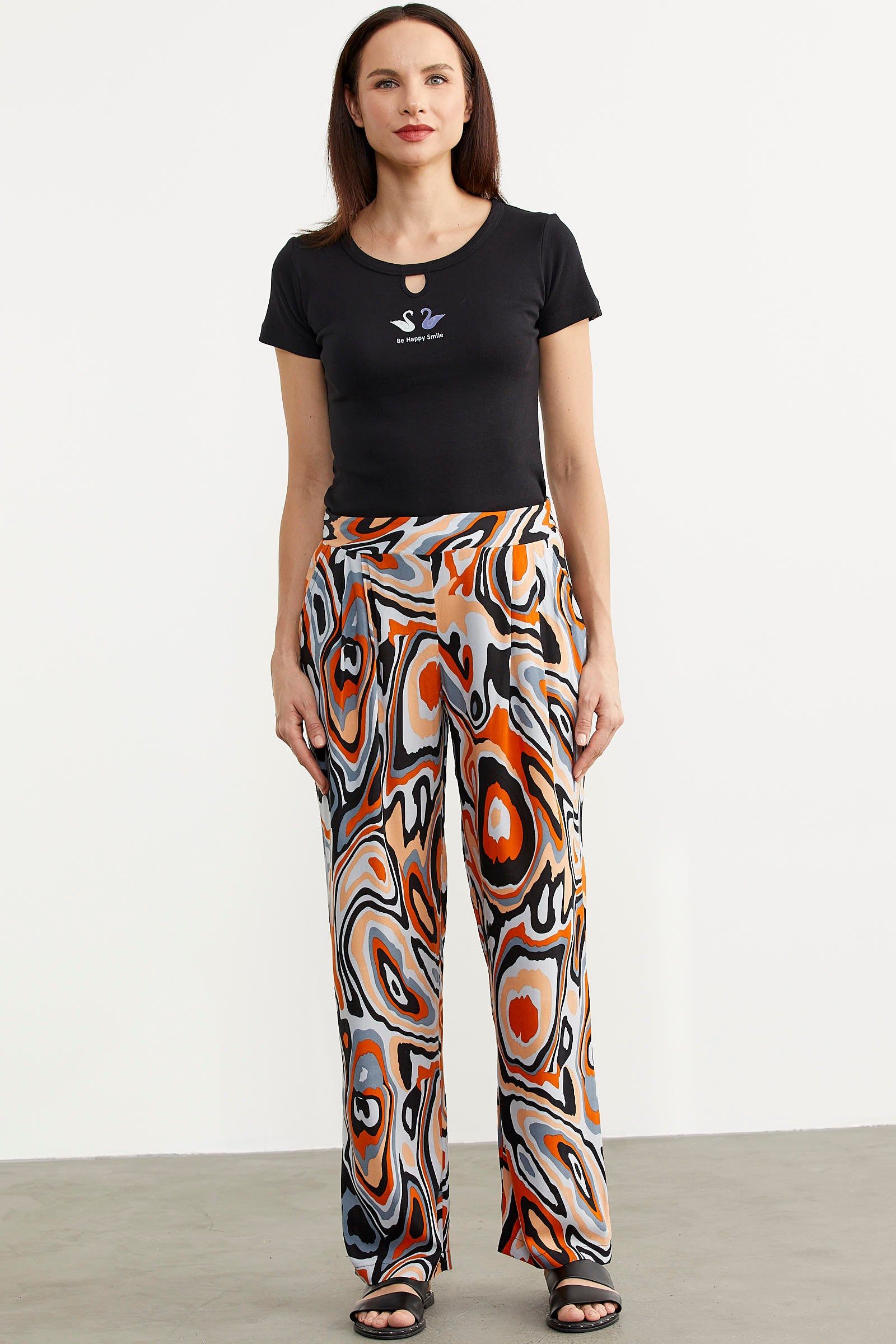 Karışık Desenli Bol Paça Pantolon - Siyah (1) Sementa