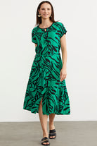 Kuşaklı Yarasa Kol Desenli Elbise - Yeşil (3) Sementa