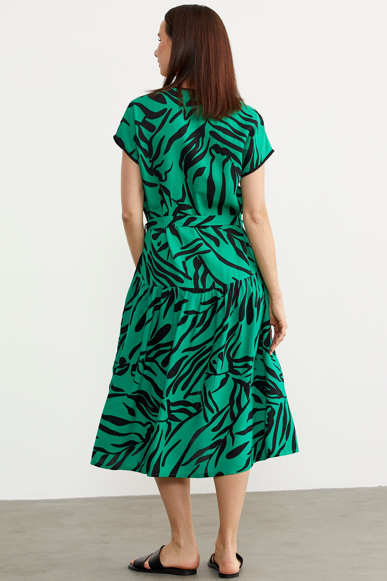 Kuşaklı Yarasa Kol Desenli Elbise - Yeşil (6) Sementa