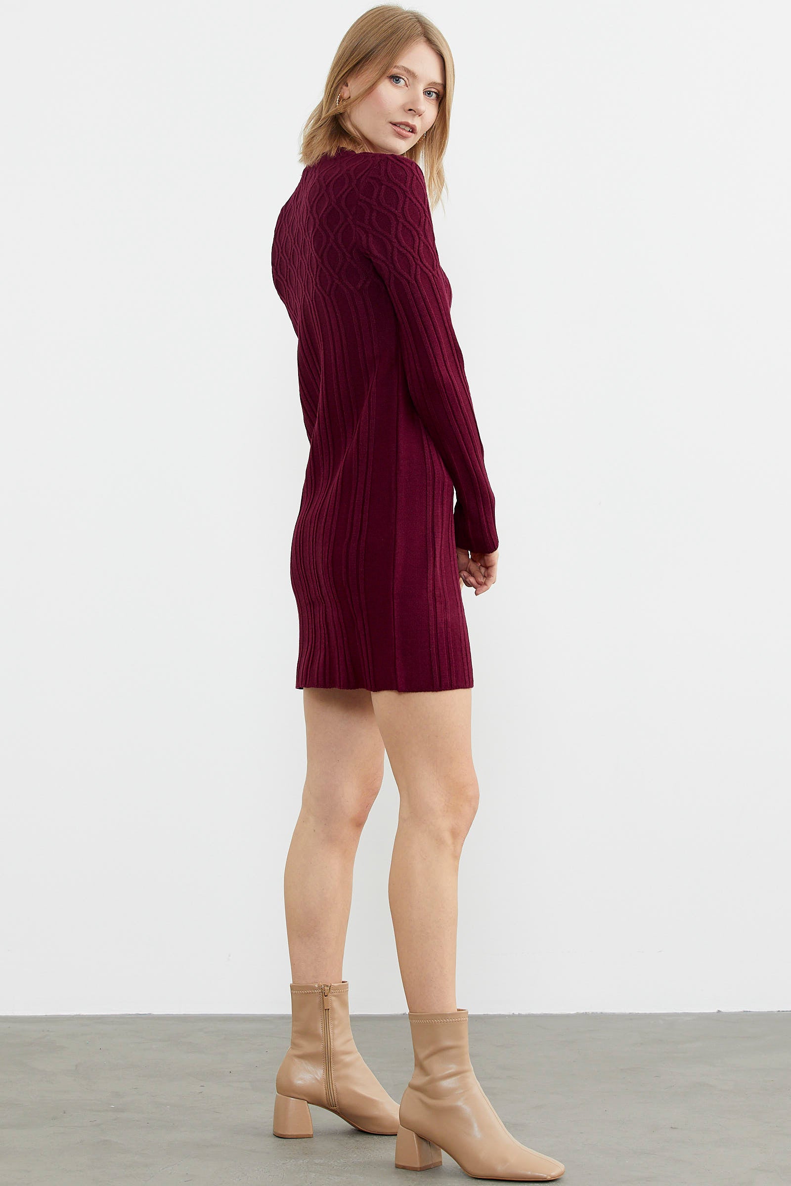 Motif Detaylı Mini Triko Elbise - Bordo (4) Sementa