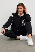 Örme Detaylı Paçası Piliseli Eşofman Takım - Siyah (7) Sementa