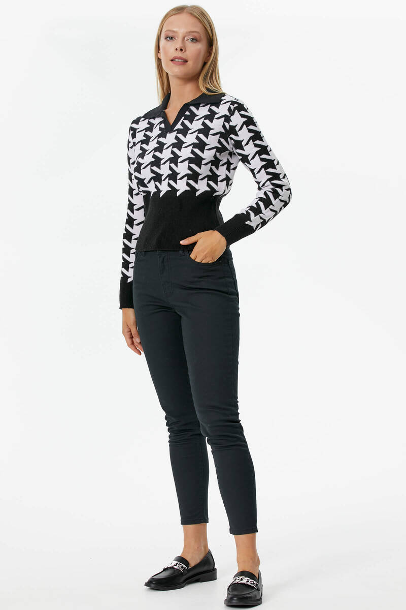 Patlı Polo Yaka Kazayağı Desenli Triko Kazak - Siyah (4) Sementa