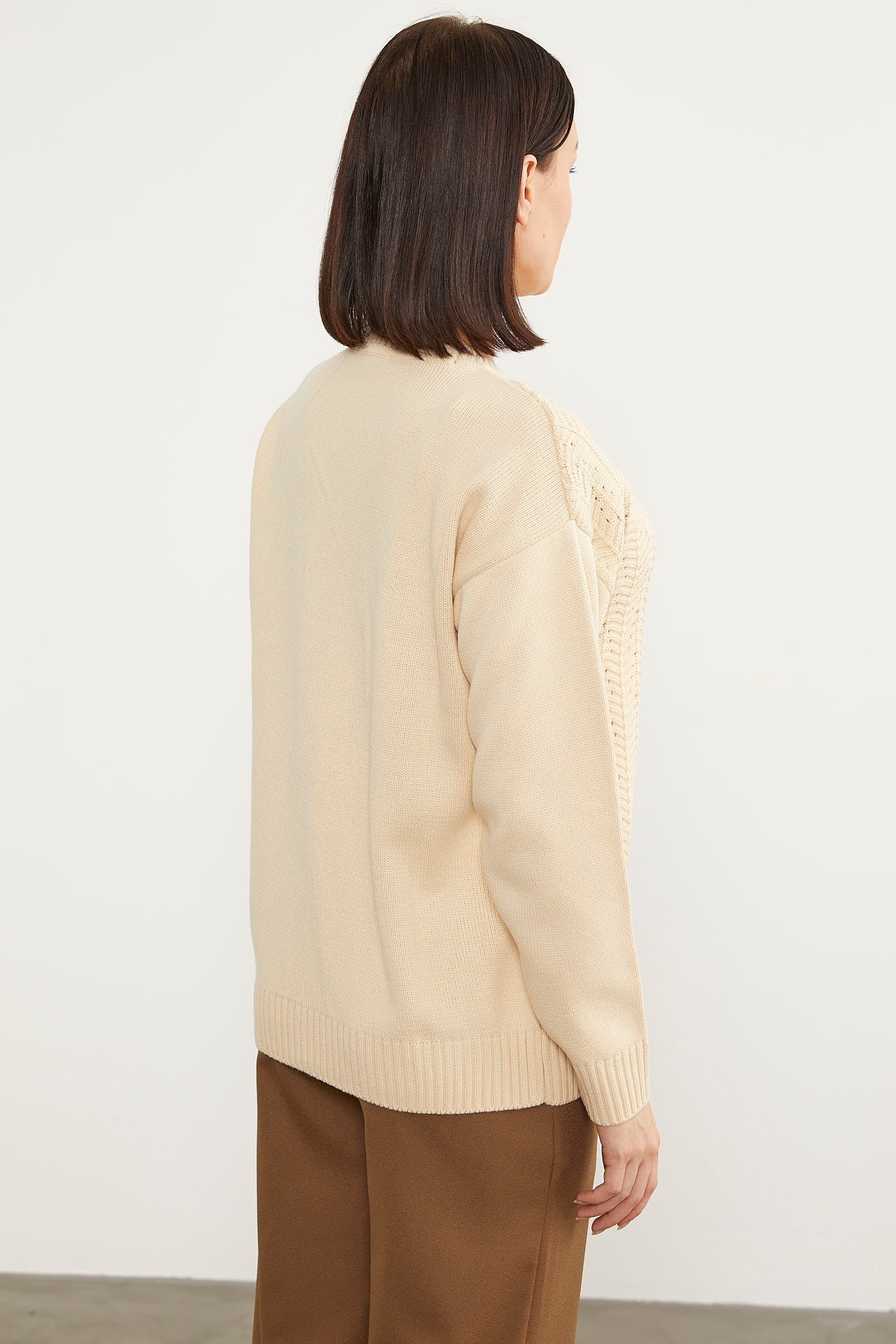 Sıfır Yaka Zik Zak Motifli Triko Kazak - Kemik (5) Sementa