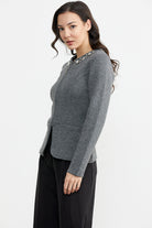 Taş Detaylı Kısa Yünlü Triko Ceket - Koyu Gri (4) Sementa