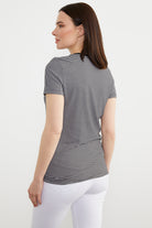 V Yaka Biye Detaylı Çizgili Tişört - Siyah (5) Sementa