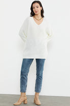 V Yaka Dökümlü Triko Kazak - Kemik (3) Sementa