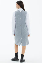 V Yaka Kolsuz Arkası Düğmeli Triko Elbise - Gri (3) Sementa