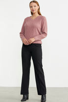 V Yaka Motifli Yünlü Triko Kazak - Gül - Sementa