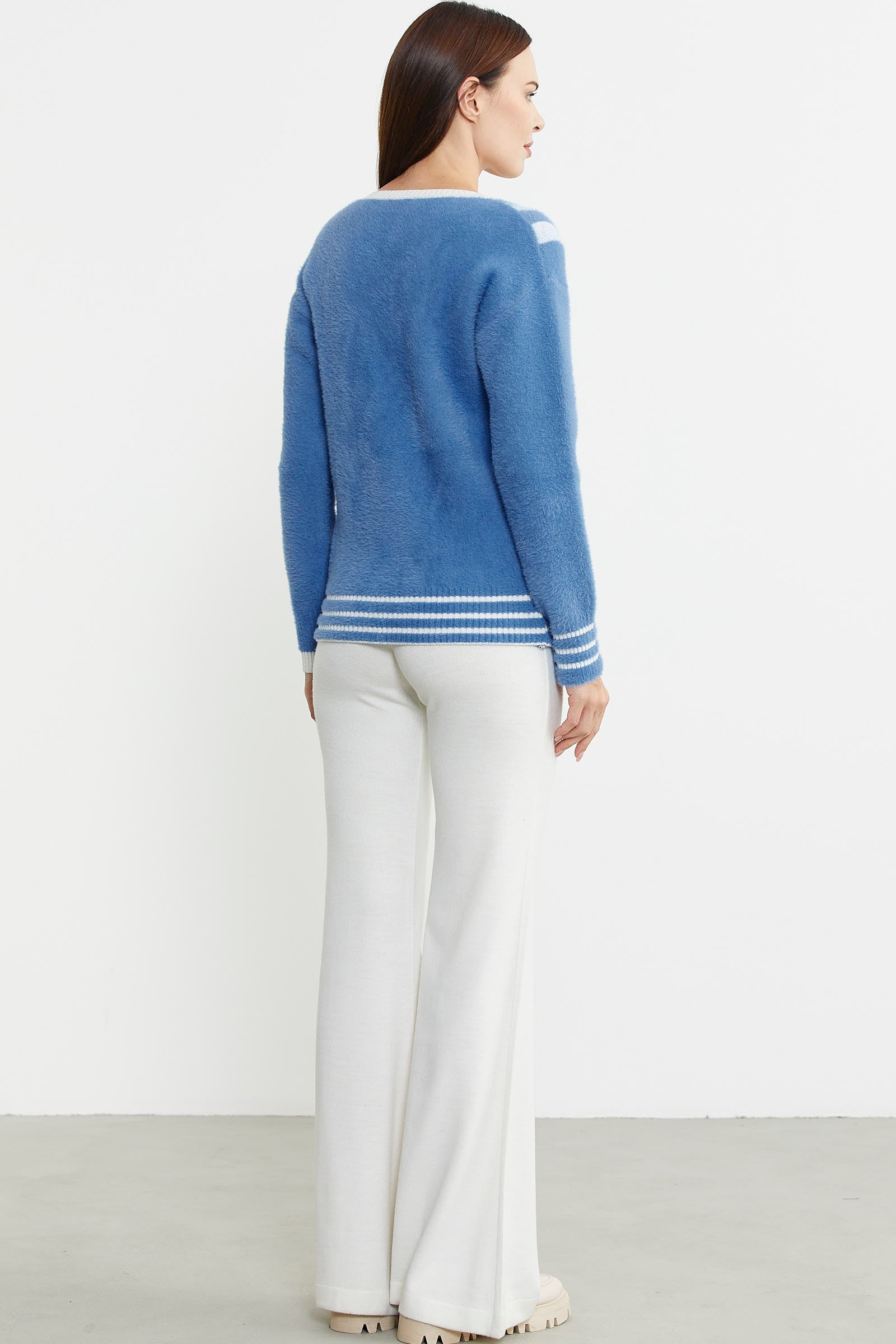 V Yaka Renk Kombinli Triko Kazak - Mavi - Sementa