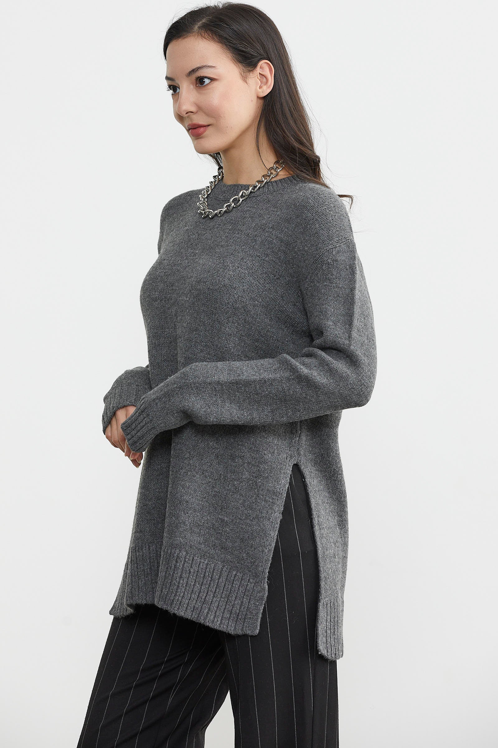 Yanları Yırtmaçlı Uzun Triko Kazak - Füme (3) Sementa