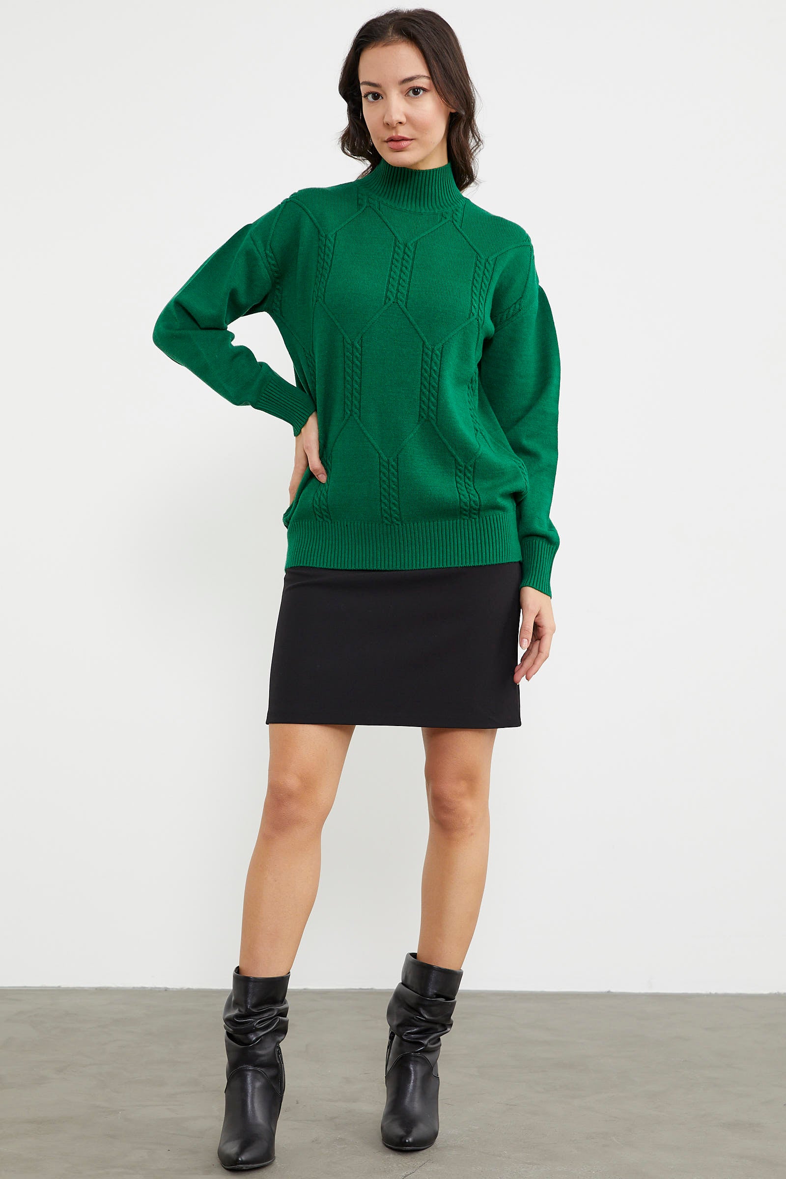 Yarım Balıkçı Desenli Basic Triko Kazak - Koyu Yeşil (2) Sementa