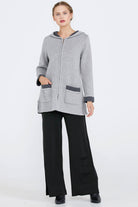 Cepli ve Kapüşonlu Kadın Triko Ceket - Açık Gri - Koyu Gri (3) Sementa