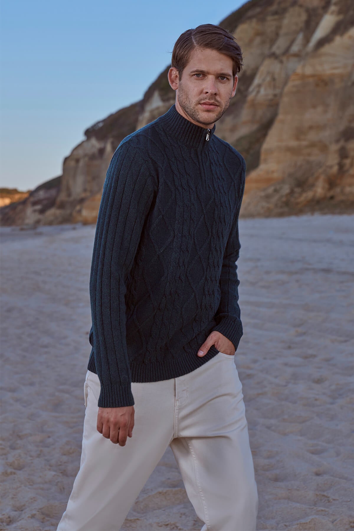 Dik Yaka Fermuarlı Triko Kazak - Lacivert (1) Sementa