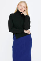 Dik Yakalı Kadın Triko Kazak - Siyah (1) Sementa