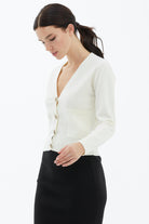 V Yaka Düğmeli Cepli Triko Hırka - Kemik (2) Sementa