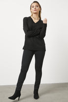 Yakası Taş Detaylı Dökümlü Triko Kazak - Siyah (1) Sementa