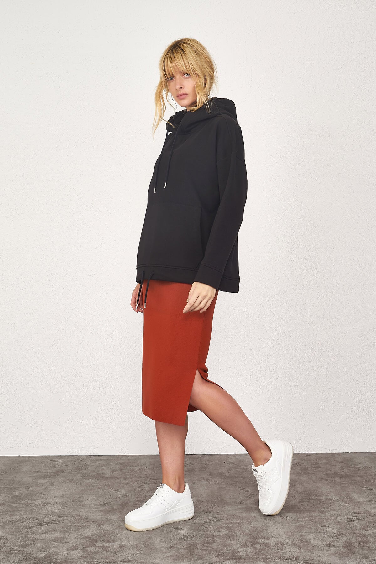 Yırtmaçlı Triko Etek - Taba (2) Sementa